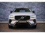 Volvo XC60 2.0 T6 Plug-in hybrid AWD Plus Dark | Stoel en Stuurverwarming | Parkeersensoren Voor en Achter | Trekhaak | Adaptieve Cruise Control |