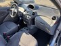 Toyota Yaris 1.3-16V VVT-i Luna | Centrale deurvergrendeling | CD speler | Radio