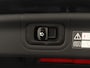 Mercedes-Benz C-klasse 180 Luxury Line | Lichtmetalen velgen | Navigatie MBUX groot scherm | Parking support met camera achter | Trekhaak | Alarm | Inclusief 24 maanden MB Certified garantie voor Europa.