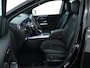 Mercedes-Benz B-klasse 200 AMG Line | Panoramadak | Distronic | Trekhaak | Inclusief 24 maanden MB Certified garantie voor Europa.