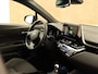 Toyota C-HR 2.0 Hybrid Dynamic - ADAPTIEVE CRUISE CONTROL - DODEHOEKDETECTIE - NAVIGATIE FULL MAP - KEYLESS ENTRY - 18 INCH LICHTMETALEN VELGEN - STOELVERWARMING VOORZIJDE - APPLE CARPLAY/ANDROID AUTO