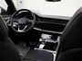 Audi Q8 55 TFSIe 280kW/381PK quattro S Line · Panoramadak · Luchtvering · Trekhaak · Garantie tot november 2025 of 60000km