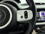 Renault Twingo Z.E. R80 Collection | Incl. ACCU | | Navigatie | Apple & Android Carplay | Climate Control | Z.E App | Snelheidbegrenzer | Parkeersensoren | Lichtmetalen Velgen | Stoelverwarming |