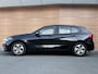 BMW 1-Serie 118i Business Edition Navigatiesysteem / Parkeersensor voor + achter / Keyless start