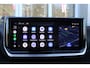 Peugeot 2008 1.2 100PK ALLURE | DRAADLOZE APPLE CARPLAY/ANDROID AUTO | ACHTERUITRIJ CAMERA | PARKEERSENSOREN VOOR EN ACHTER | NAVIGATIE | CLIMATE CONTROL | LICHTMETALEN VELGEN 17" | LED KOPLAMPEN |