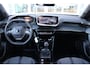 Peugeot 2008 1.2 100PK ALLURE | DRAADLOZE APPLE CARPLAY/ANDROID AUTO | ACHTERUITRIJ CAMERA | PARKEERSENSOREN VOOR EN ACHTER | NAVIGATIE | CLIMATE CONTROL | LICHTMETALEN VELGEN 17" | LED KOPLAMPEN |