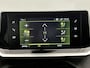 Peugeot 208 GT 100 pk | Navigatie | Achteruitrijcamera | Parkeersensoren Voor en Achter | Sportstoelen | LED Koplampen | Keyless Start | Lederen Stuurwiel | Climate Control | Cruise Control | 17" Lichtmetalen Velgen | Apple Carplay/Android Auto |