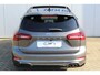 Ford Focus Wagon 1.0-125pk EcoBoost ST-Line X. Geweldig mooie, luxe en sportieve Focus wagon ! Slechts 12.000km ! Autm. airco, stoel-, stuur- en voorraamverw., ergonomische stoelen, adaptieve cruise cntrl, side- en lane assist, elektr. panodak, B&O soundsyst., etc.