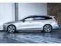 Volvo V60 T6 Automaat Plug-in hybrid AWD Ultra Dark | Panoramadak | 360° parkeercamera | Parkeersensoren voor + achter | Harman Kardon premium audio | Google infotainment | Stoelverwarming | Stuurwielverwarming | Parkeerverwarming | BLIS |  Adaptive cruise control |