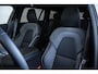 Volvo V60 T6 Automaat Plug-in hybrid AWD Ultra Dark | Panoramadak | 360° parkeercamera | Parkeersensoren voor + achter | Harman Kardon premium audio | Google infotainment | Stoelverwarming | Stuurwielverwarming | Parkeerverwarming | BLIS |  Adaptive cruise control |