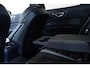 Volvo V60 T6 Automaat Plug-in hybrid AWD Ultra Dark | Panoramadak | 360° parkeercamera | Parkeersensoren voor + achter | Harman Kardon premium audio | Google infotainment | Stoelverwarming | Stuurwielverwarming | Parkeerverwarming | BLIS |  Adaptive cruise control |