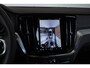 Volvo V60 T6 Automaat Plug-in hybrid AWD Ultra Dark | Panoramadak | 360° parkeercamera | Parkeersensoren voor + achter | Harman Kardon premium audio | Google infotainment | Stoelverwarming | Stuurwielverwarming | Parkeerverwarming | BLIS |  Adaptive cruise control |