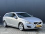 Volvo V60 2.0T Momentum | CRUISE | CLIMA | TREKHAAK |