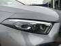 Mercedes-Benz A-klasse Limousine 180 Star Edition AMG Line | Night Pakket | Winter Pakket | 19 inch Multispaaks AMG Velgen | Panoramadak | Dodehoekassistent | MULTIBEAM LED koplampen | Stoelverwarming | Stuurverwarming | Sfeerverlichting | Achteruitrijcamera | Showmodel