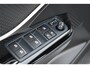 Toyota C-HR 1.8 Hybrid Dynamic | TREKHAAK | NAVIGATIE | STOELVERWARMING | DEALER ONDERHOUDEN | NAP