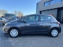 Toyota Yaris 1.5 VVT-i Comfort | Met centrale deurvergrendeling afstandbediend, airco, navigatie en weinig kilometers!
