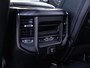 Dodge Ram 1500 5.7 V8 4x4 Crew Cab Sport Night Edition | Pano-Dak | Groot Navi | Elektrisch Sidebars