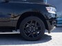 Dodge Ram 1500 5.7 V8 4x4 Crew Cab Sport Night Edition | Pano-Dak | Groot Navi | Elektrisch Sidebars