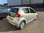 Toyota Aygo 1.0-12V | SILVER/ GREY EDITION NIEUW APK |NETTE AUTO| AIRCO |5 DEUR| E-PKKT|