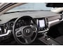 Volvo V60 2.0 D4 Momentum Half-Leer/Navigatie/Parkeersensor v,a/Trekhaak uitklapbaar