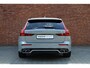 Volvo V60 T6 Plug-in hybrid AWD Plus Dark | Verwarmbare stoelen voor/achter | Harman/Kardon Audio installatie | Adaptieve Cruise Control | 360 graden "Fish-Eye" Camera | Elektrische achterklep | Panoramisch Schuif-/kantel -dak | Elektrisch verstelbare stoelen met memory functie | Lichtmetalen velgen 19'' | Exterieur styling kit