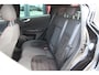 Alfa Romeo Giulietta 1.4 Turbo Sport | Panoramadak | 17" velgen | stoelverwarming rijdende auto niet altijd aanwezig