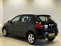 Dacia Sandero 0.9 TCe Laureate | Navigatie | LM Velgen 15" | Airco | Radio/CD/MP3 | Elektrische Ramen Voor |