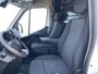 Renault Master T35 2.3 dCi 135 L2H2 Airco Cruise Navi Side Bar Camera Euro 6