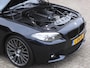 BMW 5-Serie 535i HIGH EXECUTIVE/ M-SPORT/ SCHUIFDAK/ HEAD-UP/ H&K AUDIO/ WEGKLAPBARE TREKHAAK