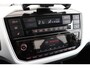 Volkswagen Up! 1.0 up! BEATS | Cruise Control | Climate Control | Stoelverwarming | Beats Audio | 16" Velgen | Zwart Dak |
