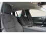 Volvo V60 B3 Momentum Advantage | Adaptieve cruise control | Apple Carplay/Android Auto | Climate Control | Grootlicht assistent | Spraak bediening | Vermoeidheid herkenning