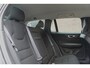 Volvo V60 B3 Momentum Advantage | Adaptieve cruise control | Apple Carplay/Android Auto | Climate Control | Grootlicht assistent | Spraak bediening | Vermoeidheid herkenning
