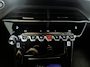 Peugeot e-2008 EV Allure 54 kWh | Climate control | Camera | Stoelverwarming | Apple Carplay/Android Auto