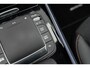Mercedes-Benz GLA 250 e AMG Line | Adaptief Cruise Control | Achteruitrijcamera | Sfeerverlichting | Nightpakket | Climate Control |Stoelverwarming | Wide Screen | Apple Carplay | Stoelverlenger | Leder/Alcantara bekleding  | 19" LM Velgen