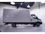 IVECO Daily 35S16 160 pk Bakwagen met Laadklep Airco Audio/DAB+, LxBxH 435x205x210 cm, 3-Zits