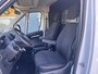 Peugeot Boxer GB L2H1 333 Premium 2.2 BlueHDi 140pk | TREKHAAK | CLIMA | DODEHOEKBEW. | RUITEN ACHTERIN |