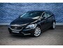 Volvo V40 1.6 T3 Momentum | Nieuwe distributieriem | Climate control | Parkeersensoren achter | Premium audio | Cruise control |