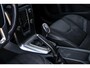 Volvo V40 1.6 T3 Momentum | Nieuwe distributieriem | Climate control | Parkeersensoren achter | Premium audio | Cruise control |