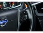 Volvo V40 1.6 T3 Momentum | Nieuwe distributieriem | Climate control | Parkeersensoren achter | Premium audio | Cruise control |