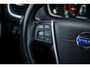 Volvo V40 1.6 T3 Momentum | Nieuwe distributieriem | Climate control | Parkeersensoren achter | Premium audio | Cruise control |