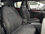 Volkswagen Golf 1.0 eTSI Life / NL-auto, Automaat, 52.679KM