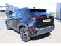 Toyota Yaris Cross 1.5 HYBRID DYNAMIC APPLE/ANDROID STOELVERW. 17"LMV PRIVACY GLASS NAVI KEYLESS AD-CRUISE