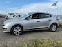 Renault Megane 1.6 Authentique Fijne 1.6 motor met dis. ketting! Deze rijdt zo lekker.