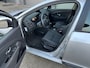 Renault Megane 1.6 Authentique Fijne 1.6 motor met dis. ketting! Deze rijdt zo lekker.