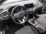 Kia Ceed Sportswagon 1.5 T-GDi DynamicLine | GARANTIE TM 2035* | DEALER onderhouden | Navigatie | Climate Control | Lm velgen | Parkeersensoren | Camera |