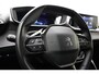 Peugeot 208 1.2 PureTech Allure 100pk | Camera | Navigatie via Apple Carplay Android Auto | Climate Control | Stoelverwarming | Parkeersensoren | Lichtmetalen Velgen