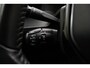 Peugeot 208 1.2 PureTech Allure 100pk | Camera | Navigatie via Apple Carplay Android Auto | Climate Control | Stoelverwarming | Parkeersensoren | Lichtmetalen Velgen