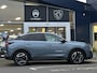 Peugeot E-3008 Allure 210pk 73 kWh | 527 km rijbereik | 11Kw lader | Op afstand voorverwarmen of verkoelen | Adaptive Cruise Control | Rondom Camera | Stuurverwarming | Draadloze telefoonlader | Navigatie 21 inch | Apple Carplay en Android Auto | Climate Control | Full LED | Panorama scherm |