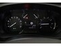 Opel Vivaro 2.0 CDTI L3H1 Edition 145pk | Navigatie | 3 Zits | Cruise Control | Bluetooth | Parkeersensoren achter | Trekhaak|  Financial Lease mogelijk