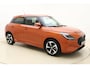Suzuki Swift 1.2 Style Smart Hybrid | Navigatie | Climate Control | Camera | Stoelverwarming | Adaptive Cruise Control | Uit voorraad leverbaar